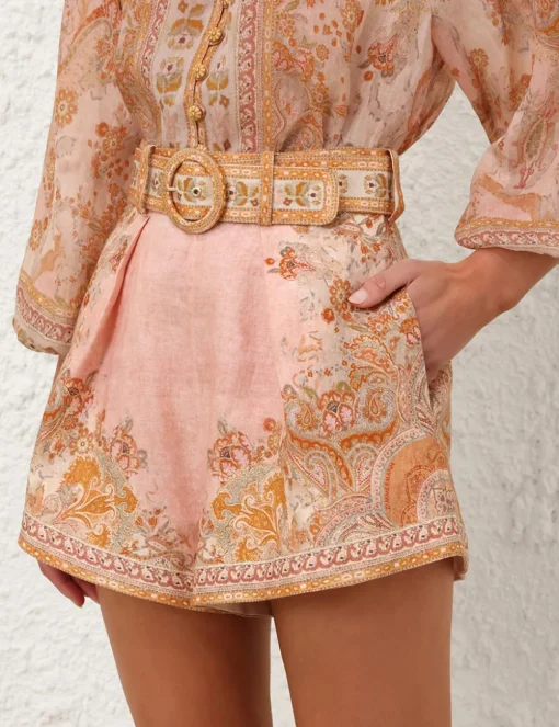 Acacia Tuck Short