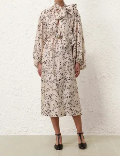Illustration Billow Dress