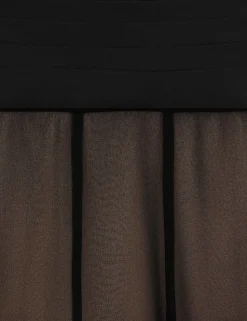 Illustration Flounce Skirt