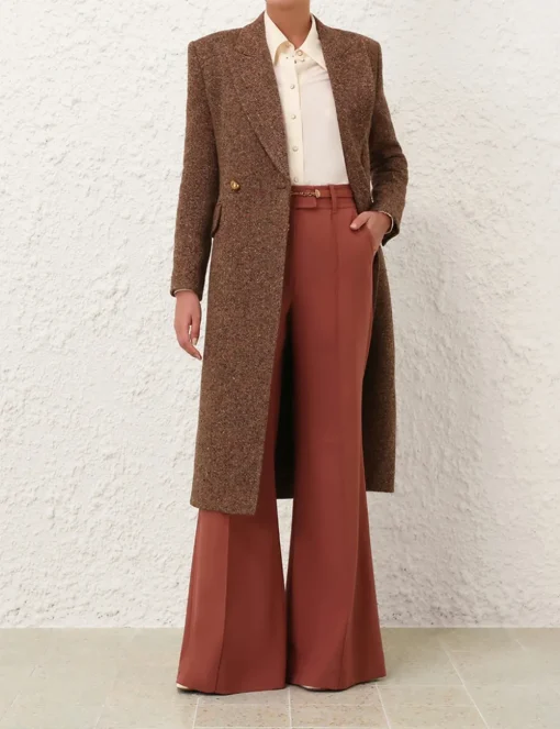 Illustration Hourglass Coat