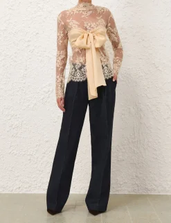 Illustration Lace Bow Bodice