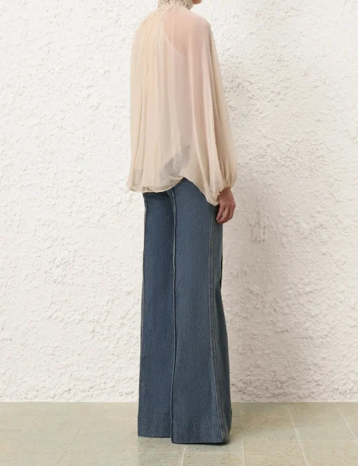 Illustration Lace Edge Blouse
