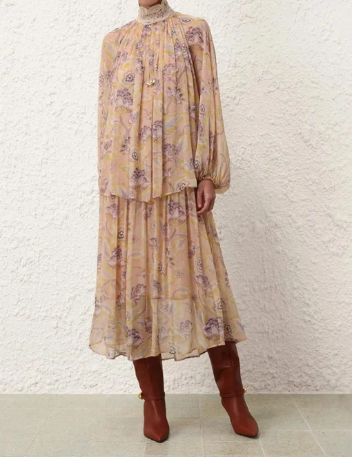 Illustration Lace Edge Dress