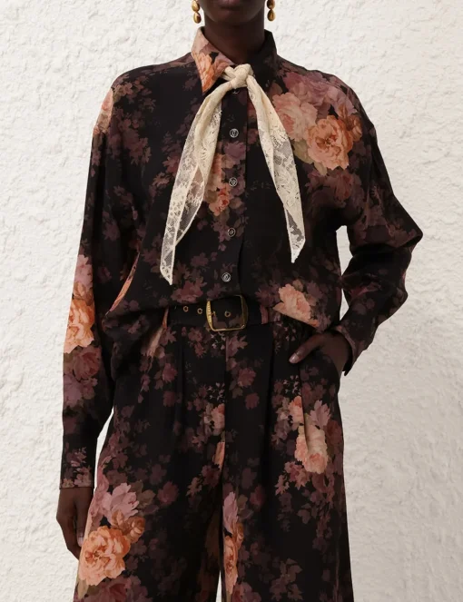 Illustration Lace Scarf Shirt