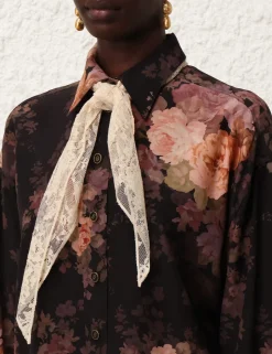 Illustration Lace Scarf Shirt