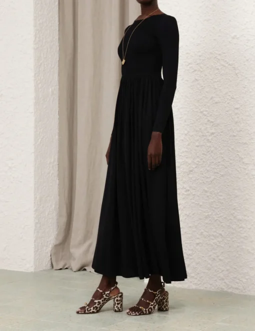 Illustration Metallic Maxi