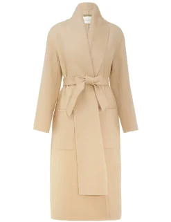 Illustration Neckscarf Coat