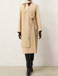 Illustration Neckscarf Coat