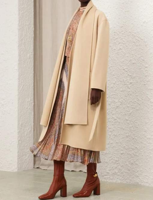 Illustration Neckscarf Coat