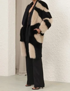 Illustration Swirl Coat