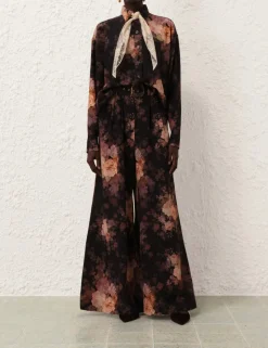 Illustration Tuck Pant