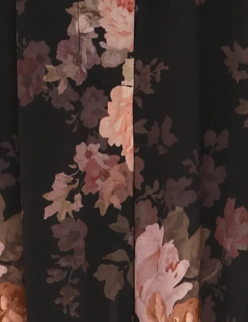 Illustration Tuck Pant